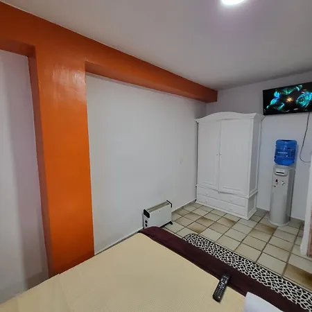 Habitacion Muy Centrica. Granada Esterno foto